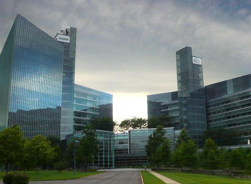 The USA Today/Gannett Building in McLean, Virginia (Wikimedia Commons)