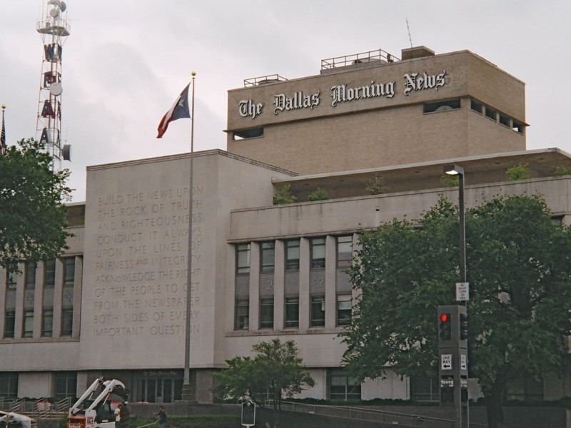 Photo of the Dallas Morning News building.