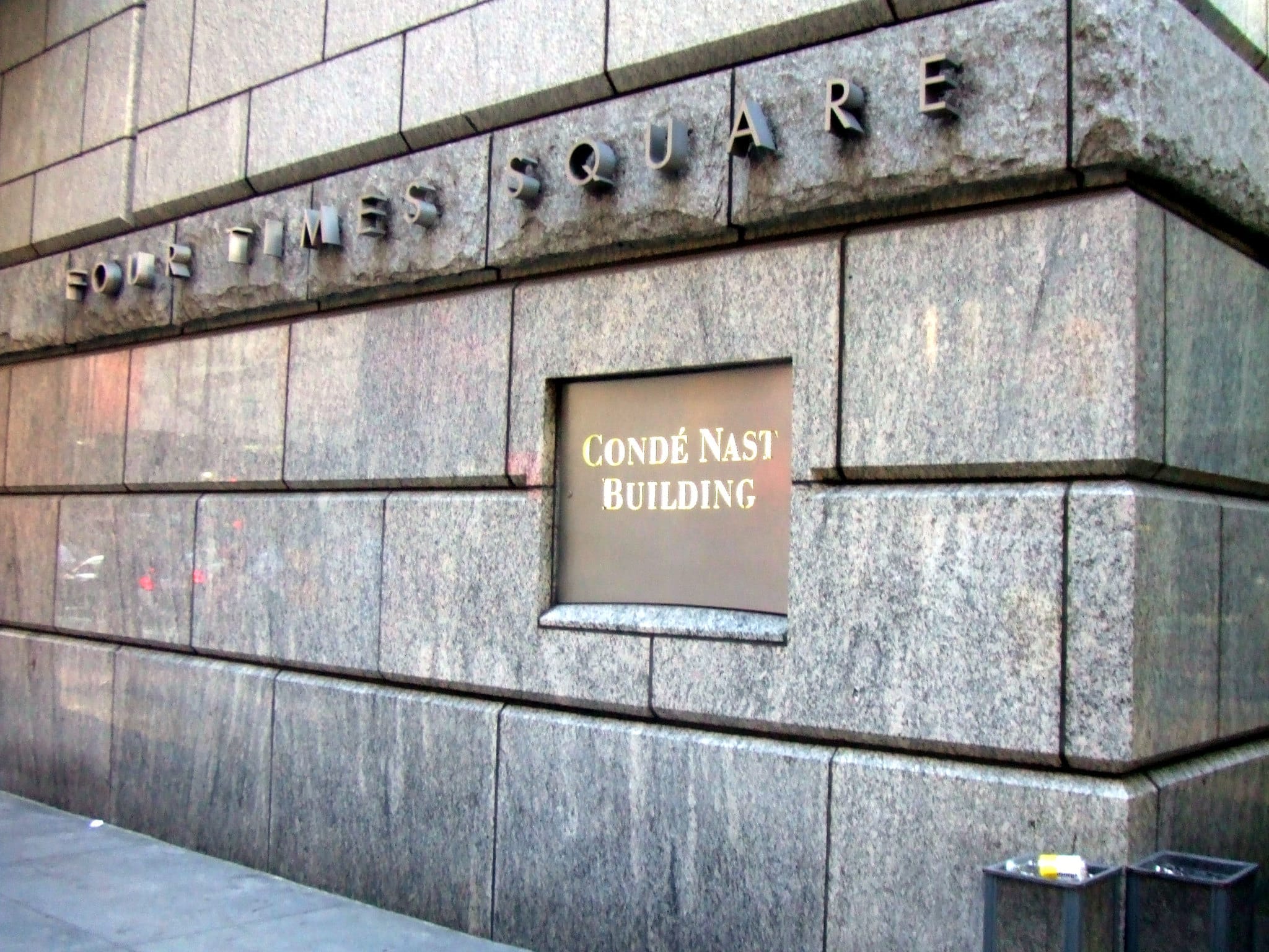 A placard that reads Condé Nast Building on the Condé Nast office in New York.